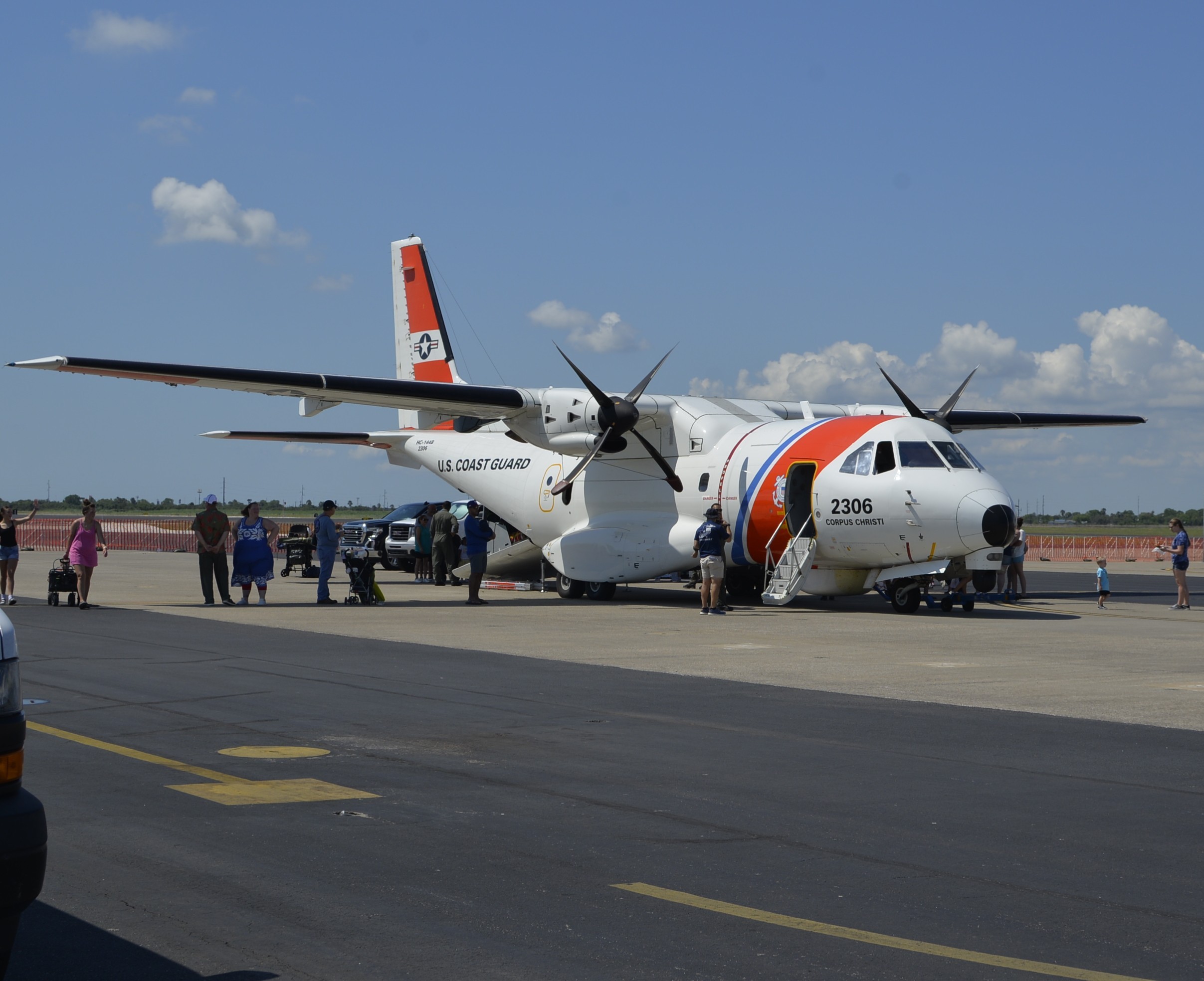 STATIC DISPLAYS 12