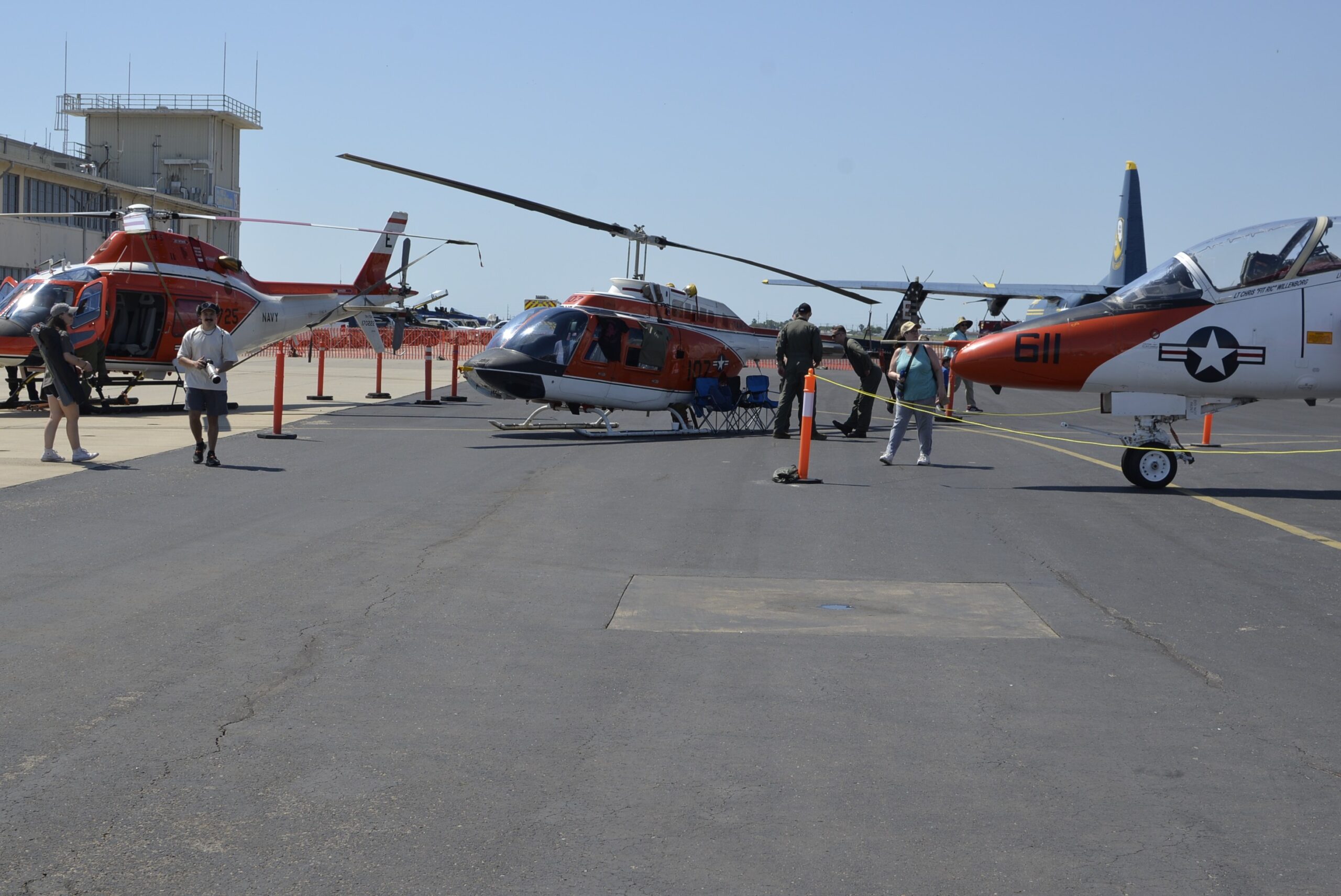 STATIC DISPLAYS 8