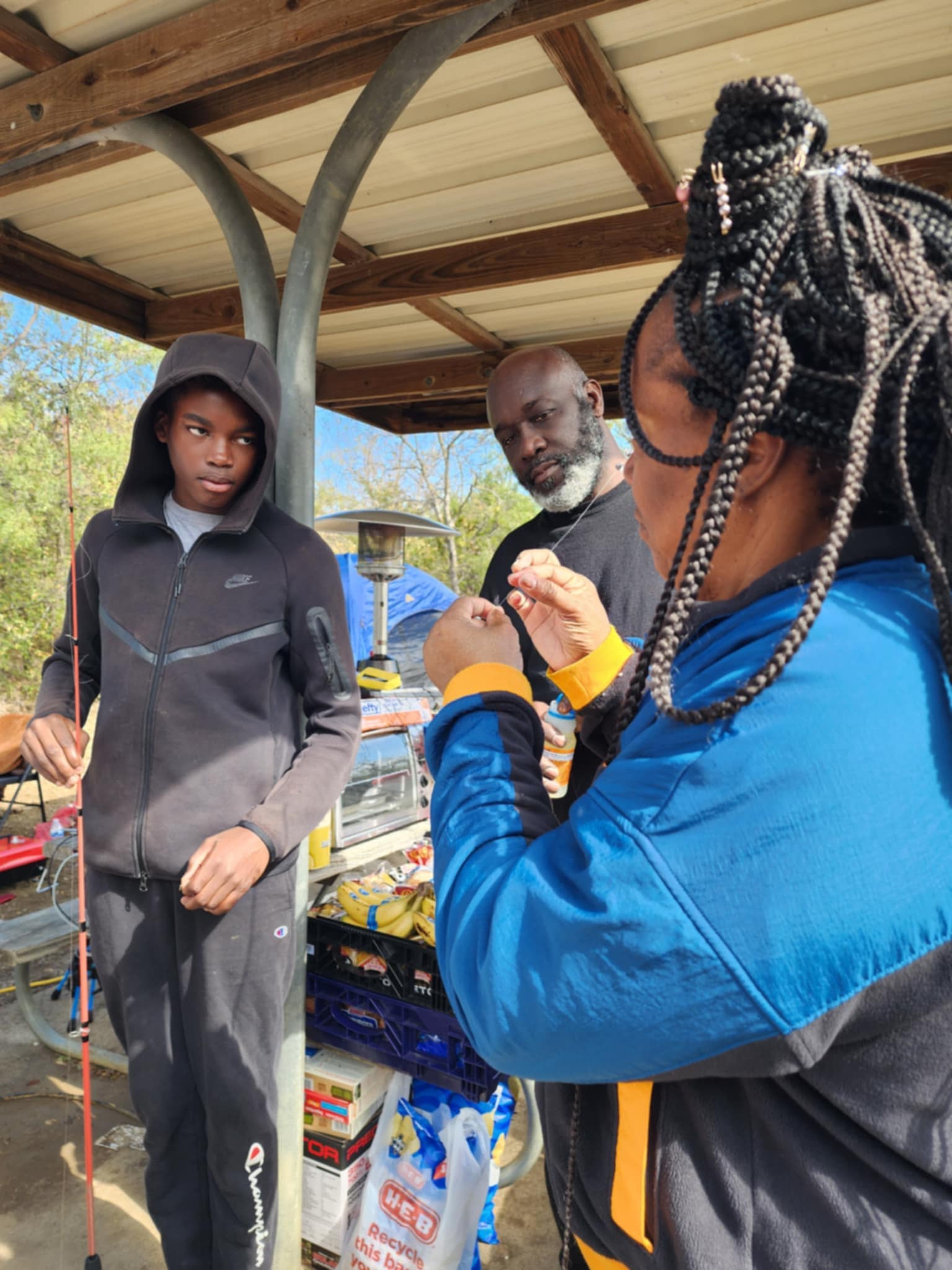 LET ME SHOW YOU HOW TO TIE THIS HOOK