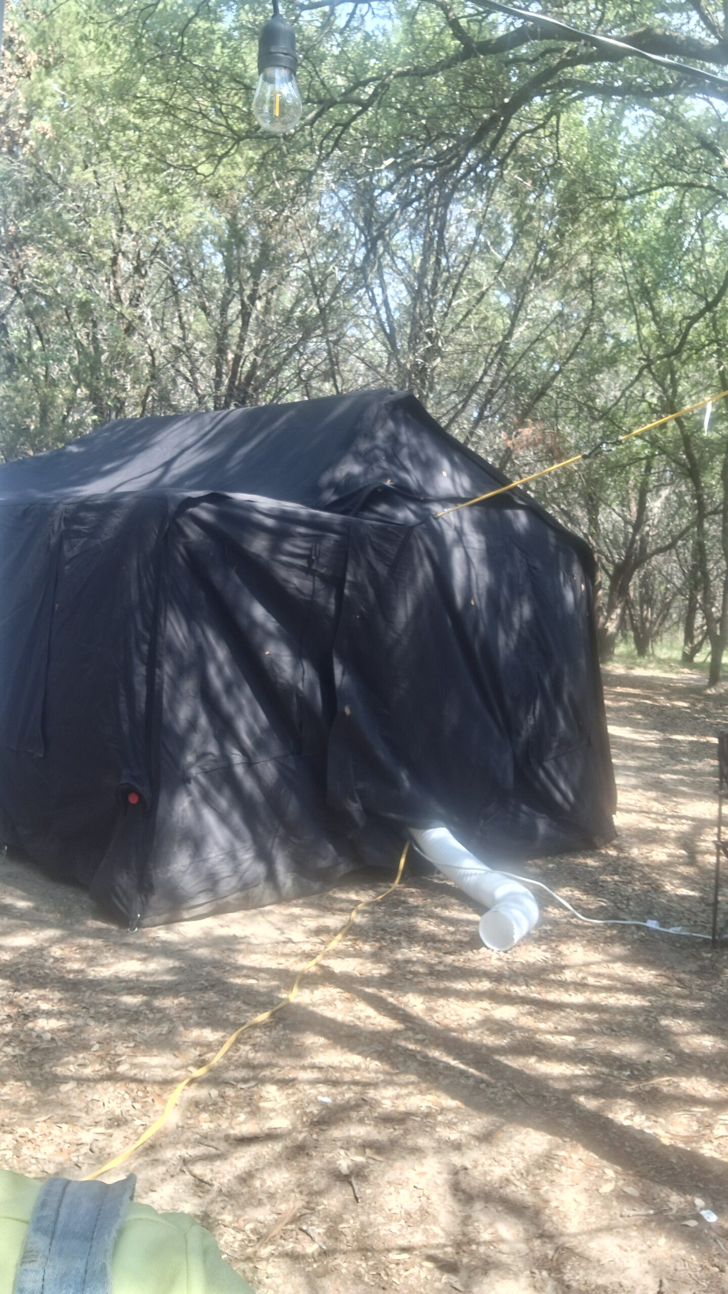 SPACE AGE TENT